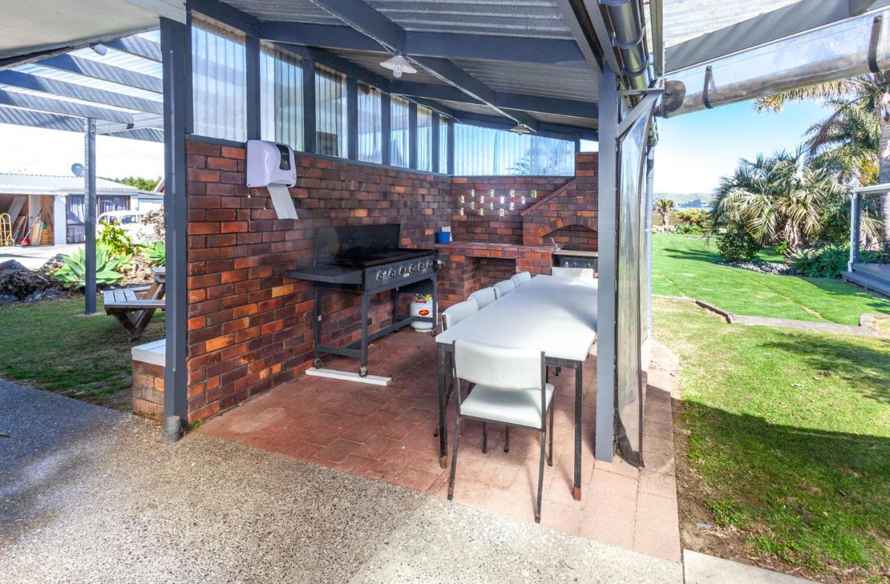 Tidewater Accommodation Coromandel Екстериор снимка