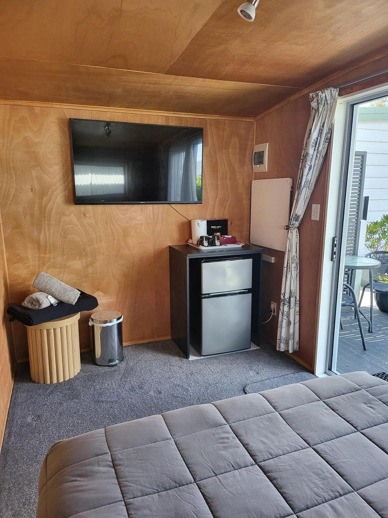 Tidewater Accommodation Coromandel Екстериор снимка